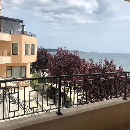 Apartamento комплекс рич 2 *